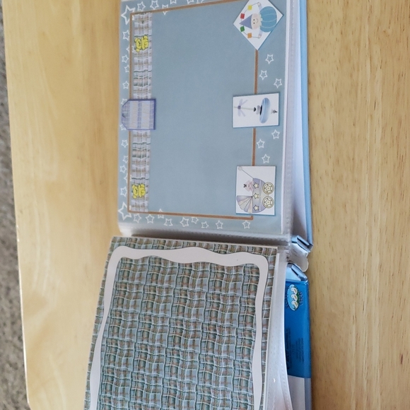 Baby 5x7 Memory Book - Picture 6 of 9